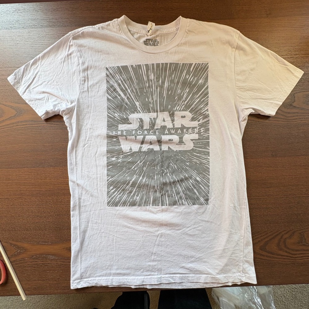Star Wars T-Shirt Mens Large White The‎ Force Awakens Graphic Tee 100% Cotton